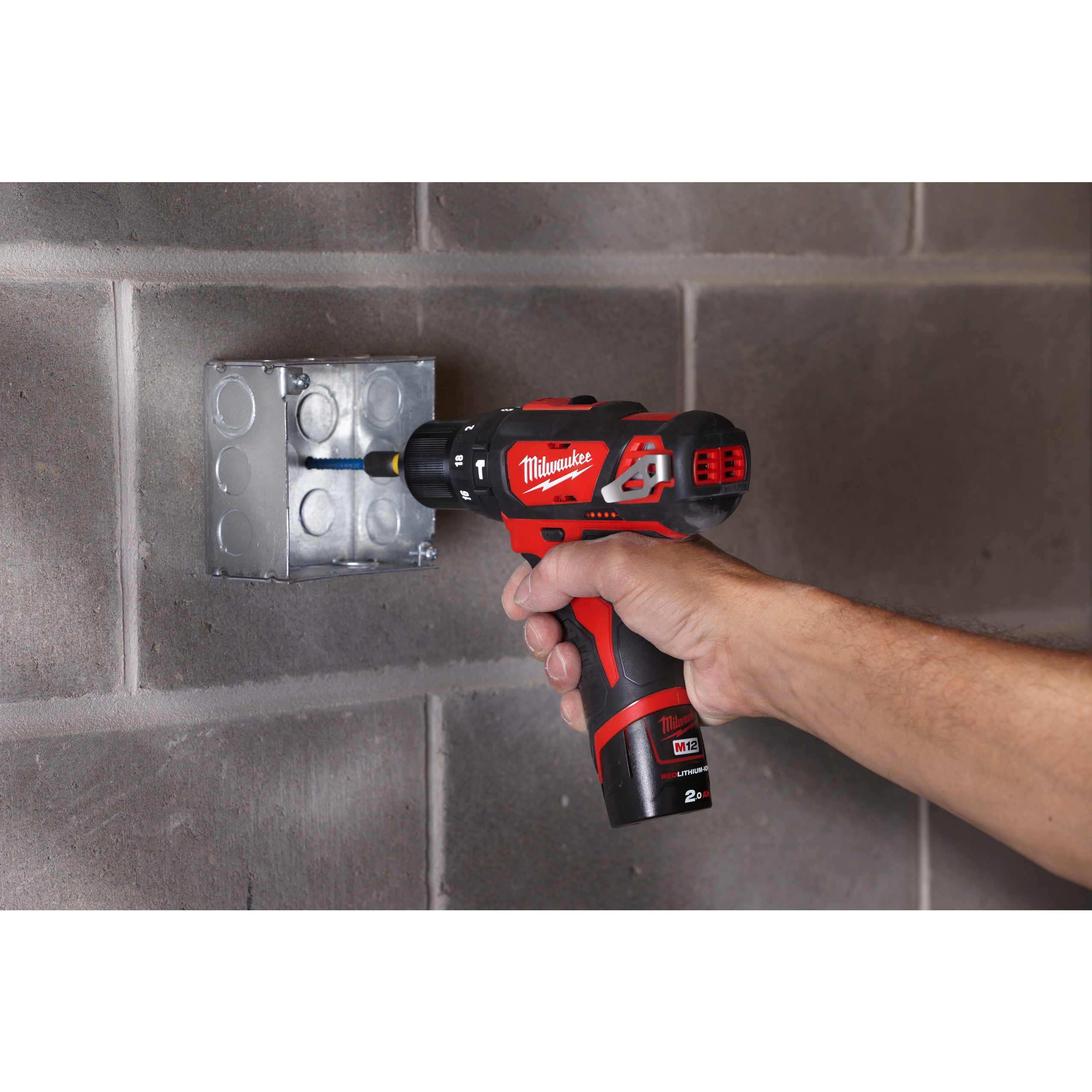 Milwaukee M12Bpd-0 Akku-Schlagbohrschrauber