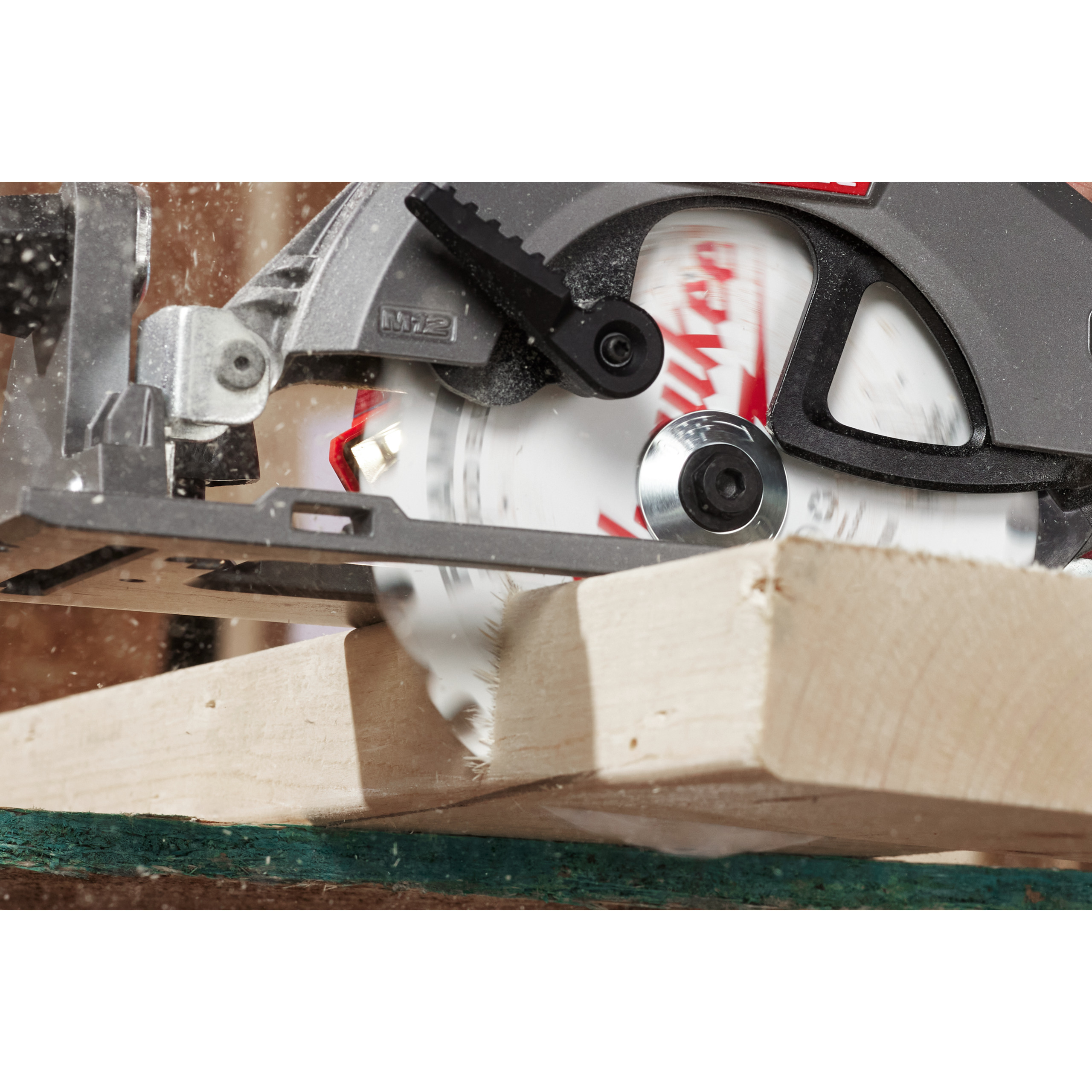 Milwaukee M12FCS442-502X Akku-Kreissäge