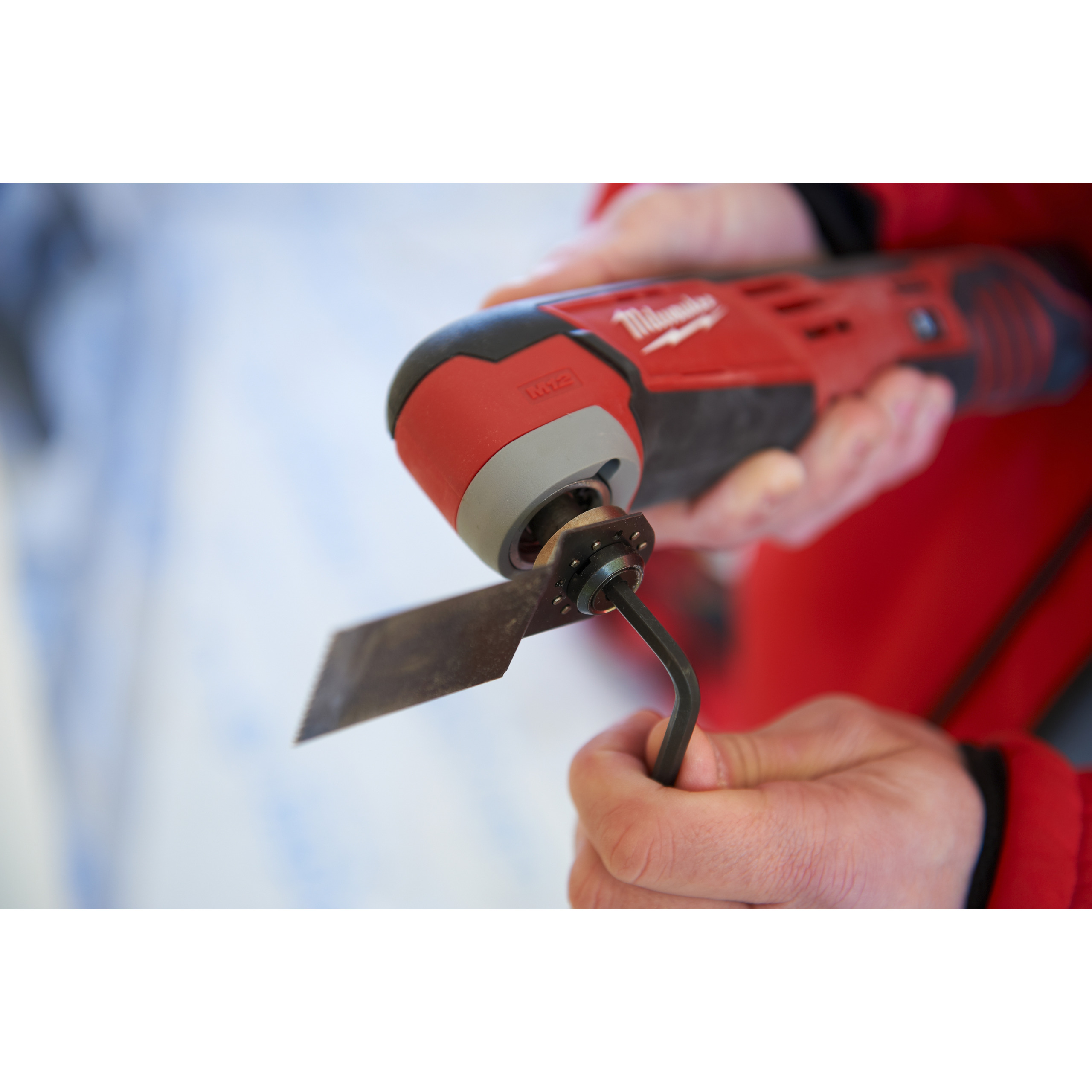Milwaukee C12Mt-202B Akku-Multitool