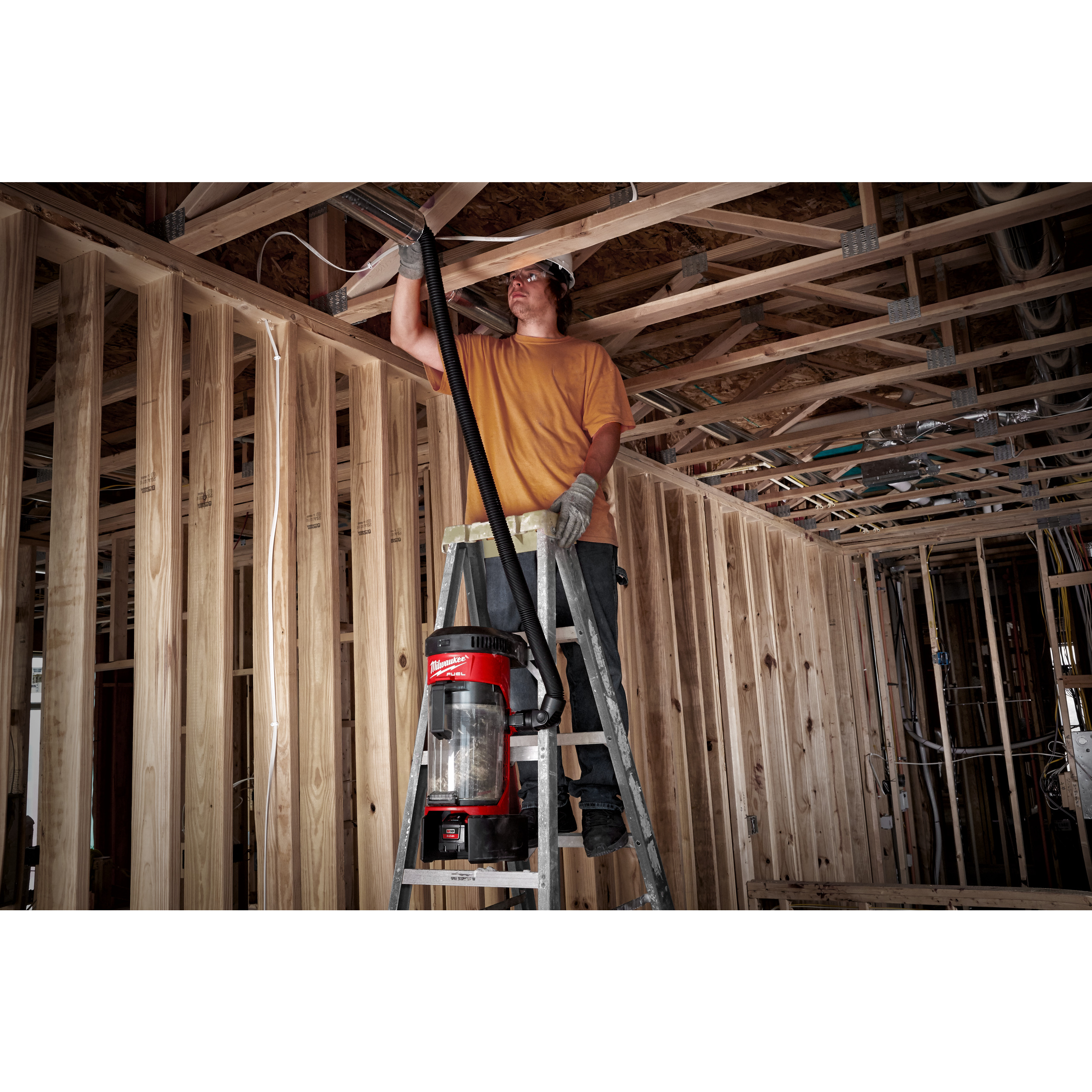 Milwaukee M18Fbpv-0 Ak.Rucksackstaubsauger