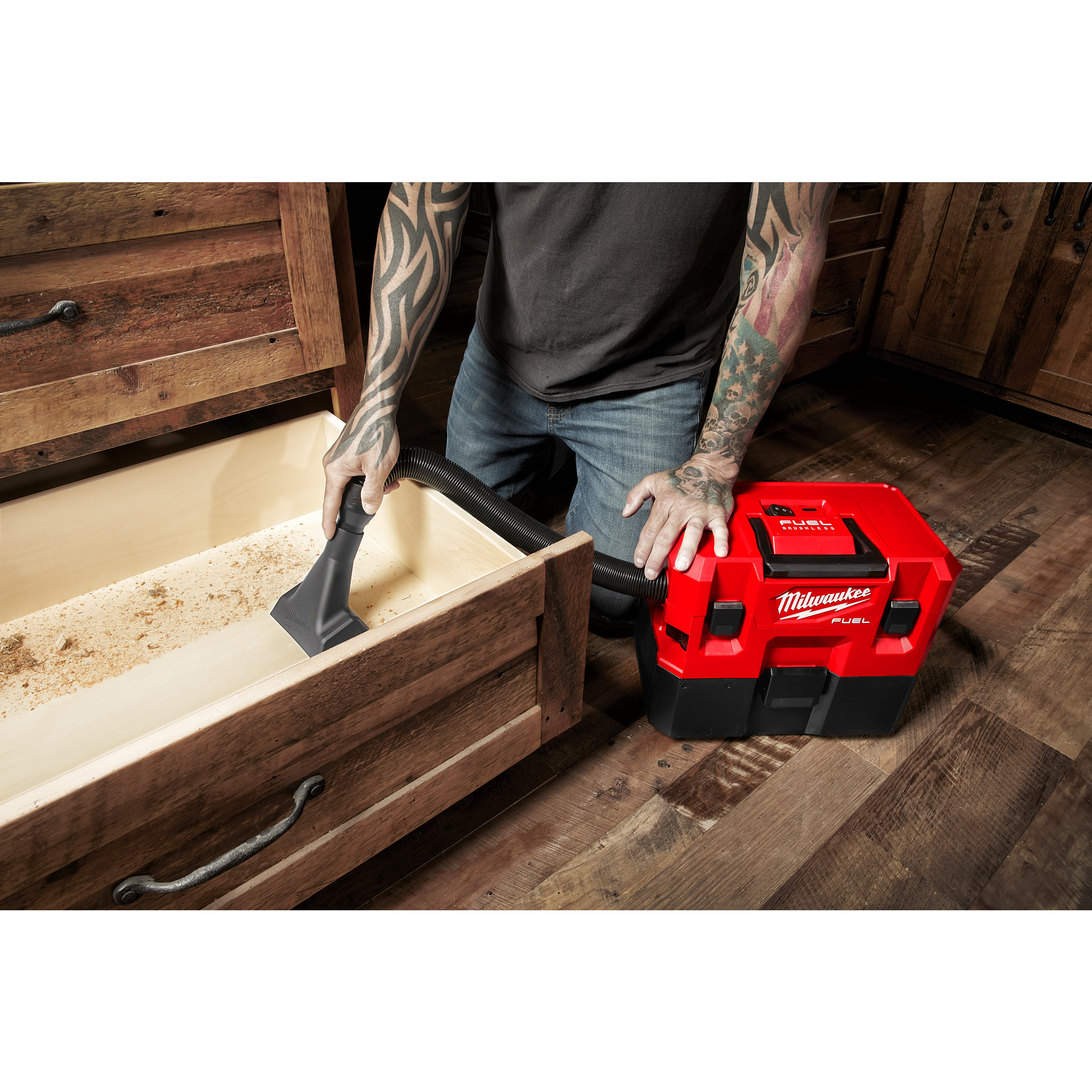 Milwaukee M12FVCL-0 FUEL Ak-Nass/Trockensauger