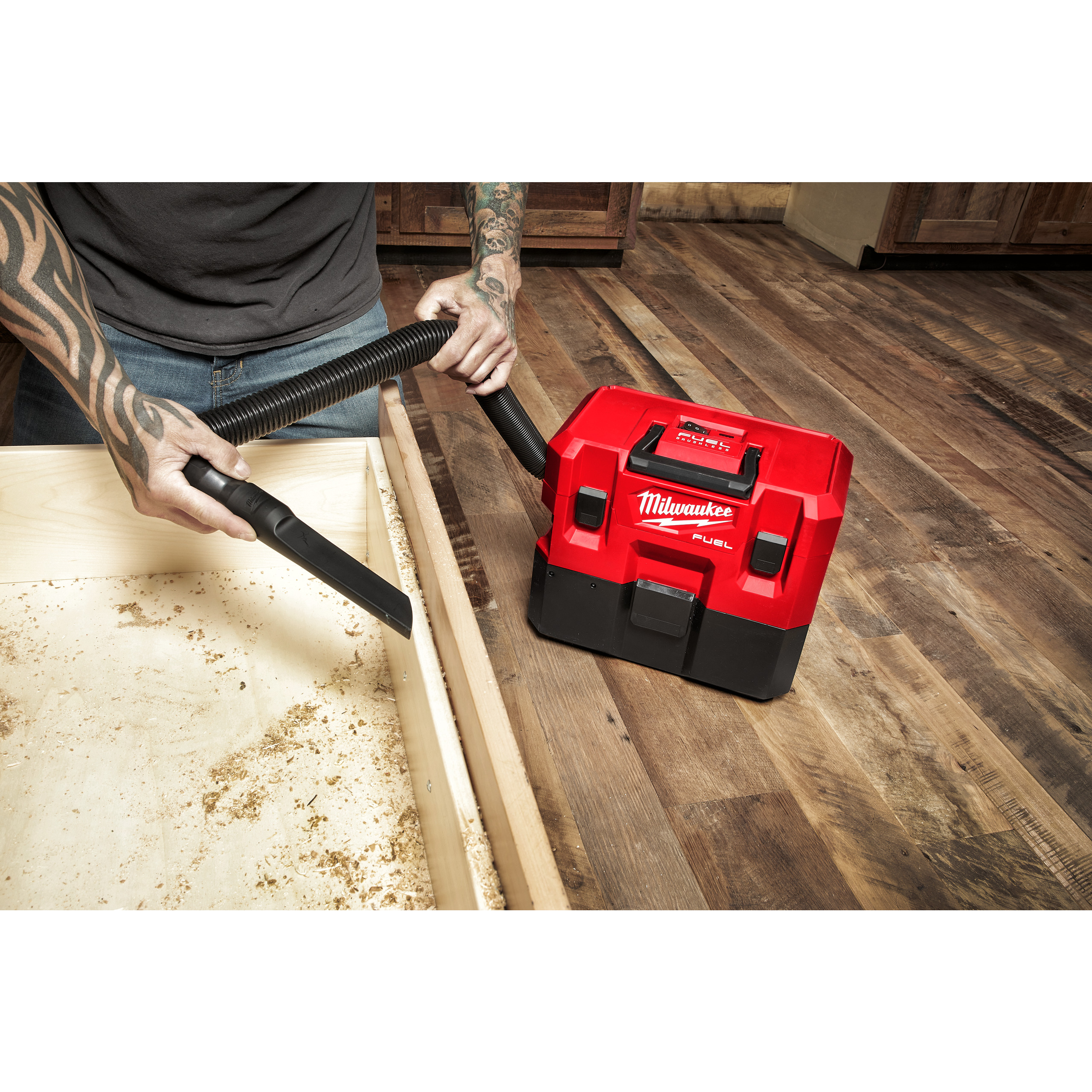 Milwaukee M12FVCL-0 FUEL Ak-Nass/Trockensauger
