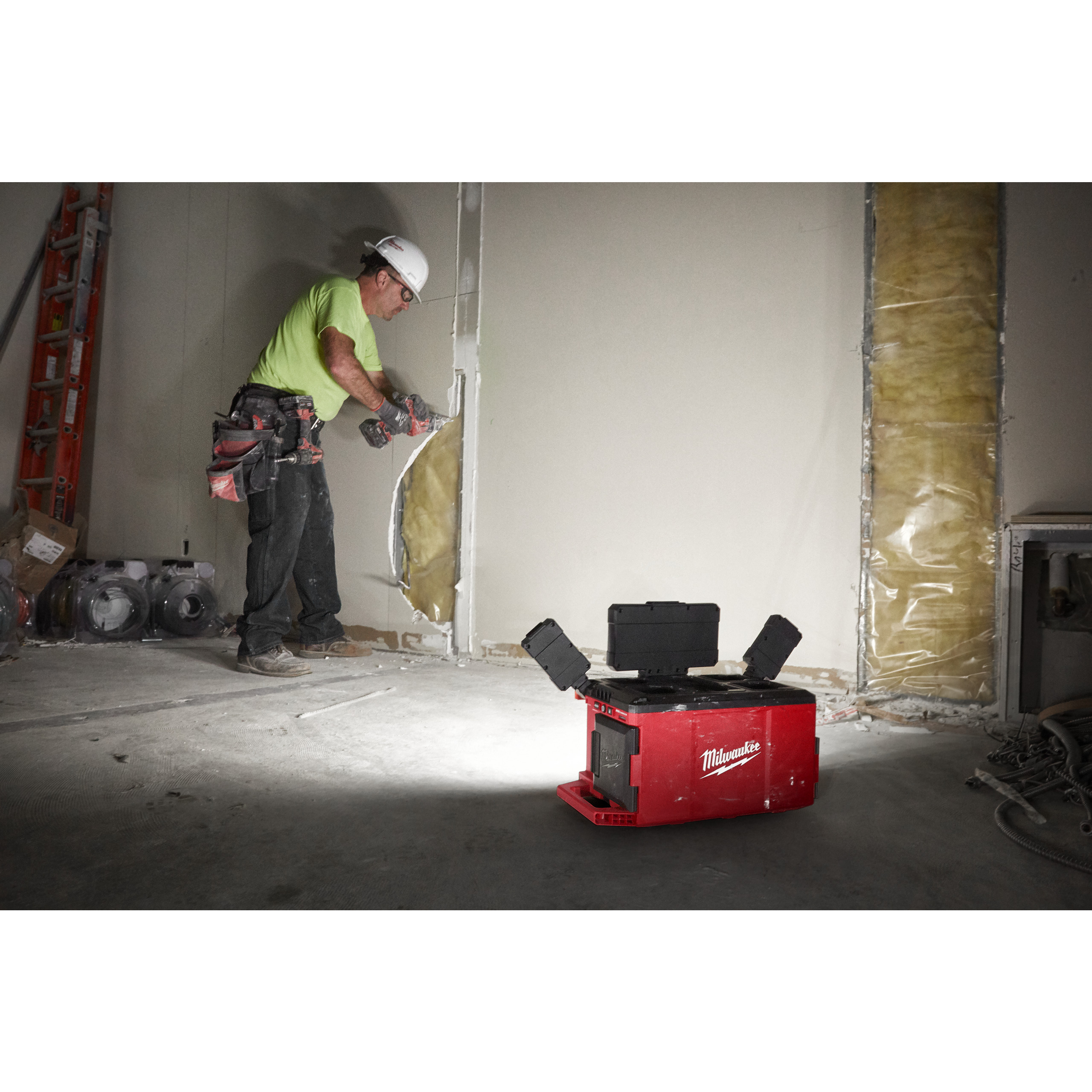 Milwaukee M18POALC-0 Akku-Packout-Leuchte