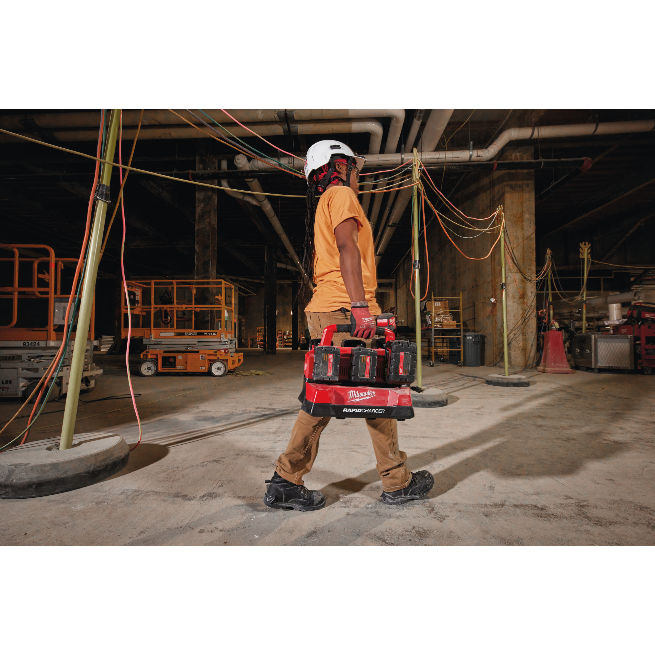 Milwaukee M18PC6 PACKOUT 6-fach Ladegerät