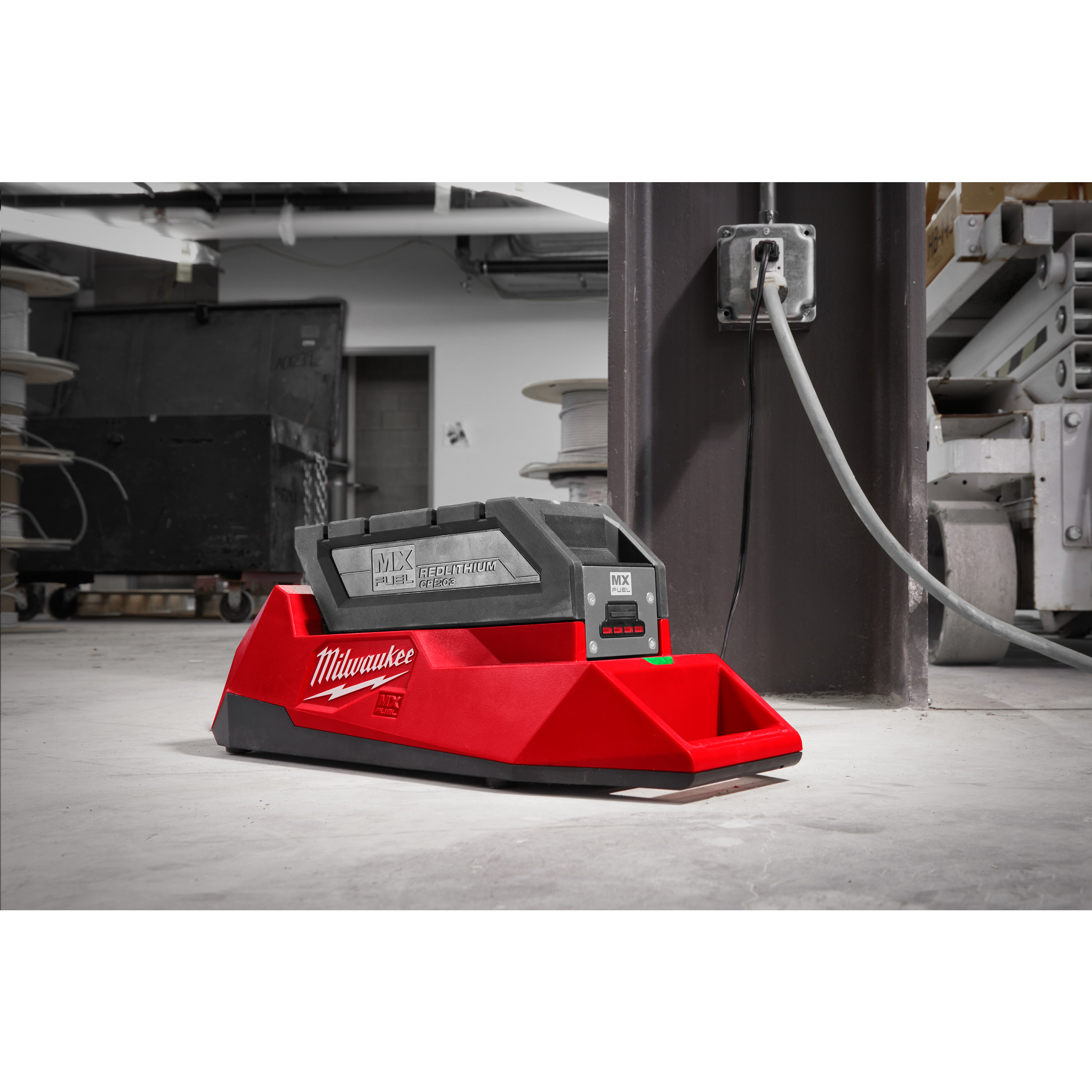 Milwaukee Mxfc Fast Charger