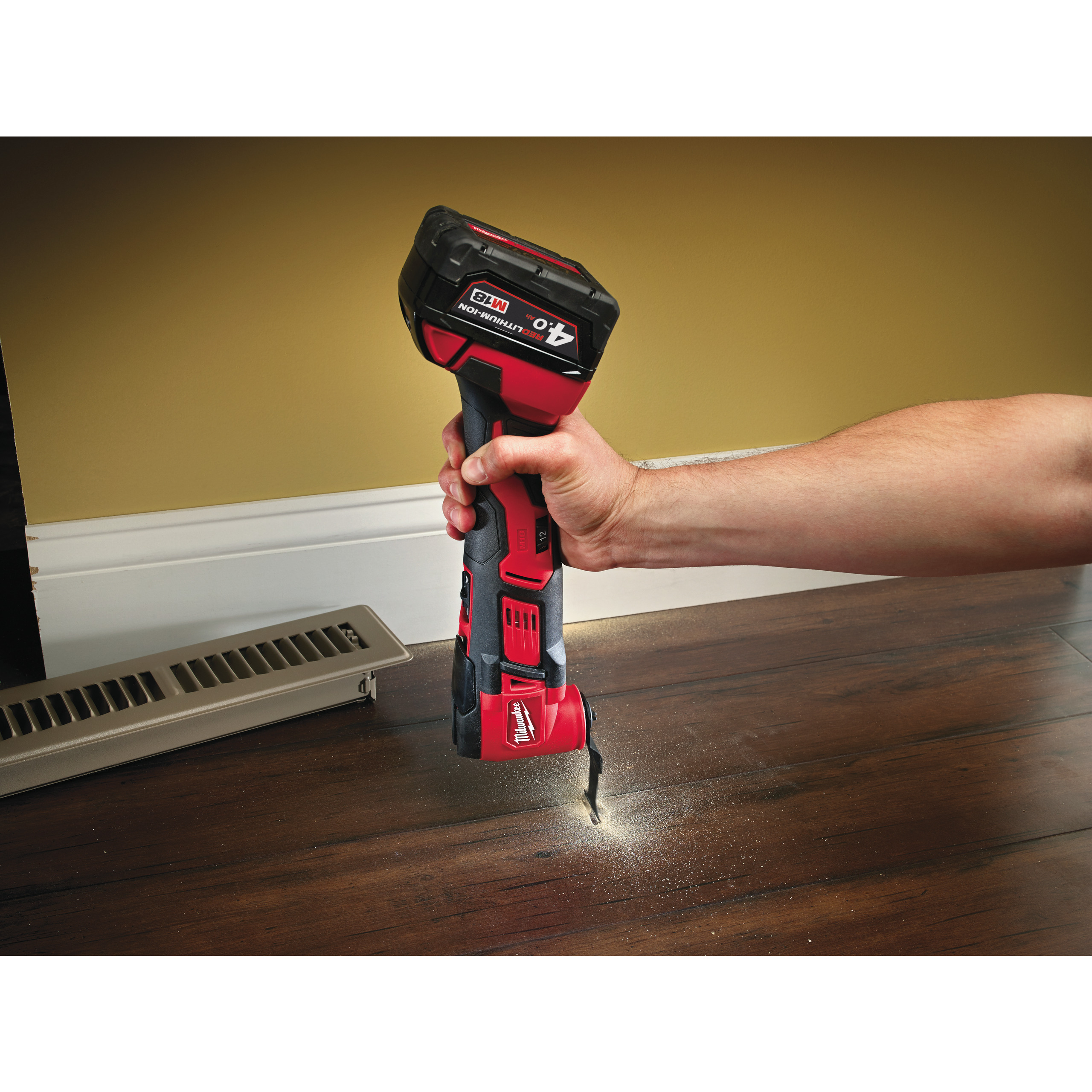 Milwaukee M18Bmt-421C Akku-Multitool