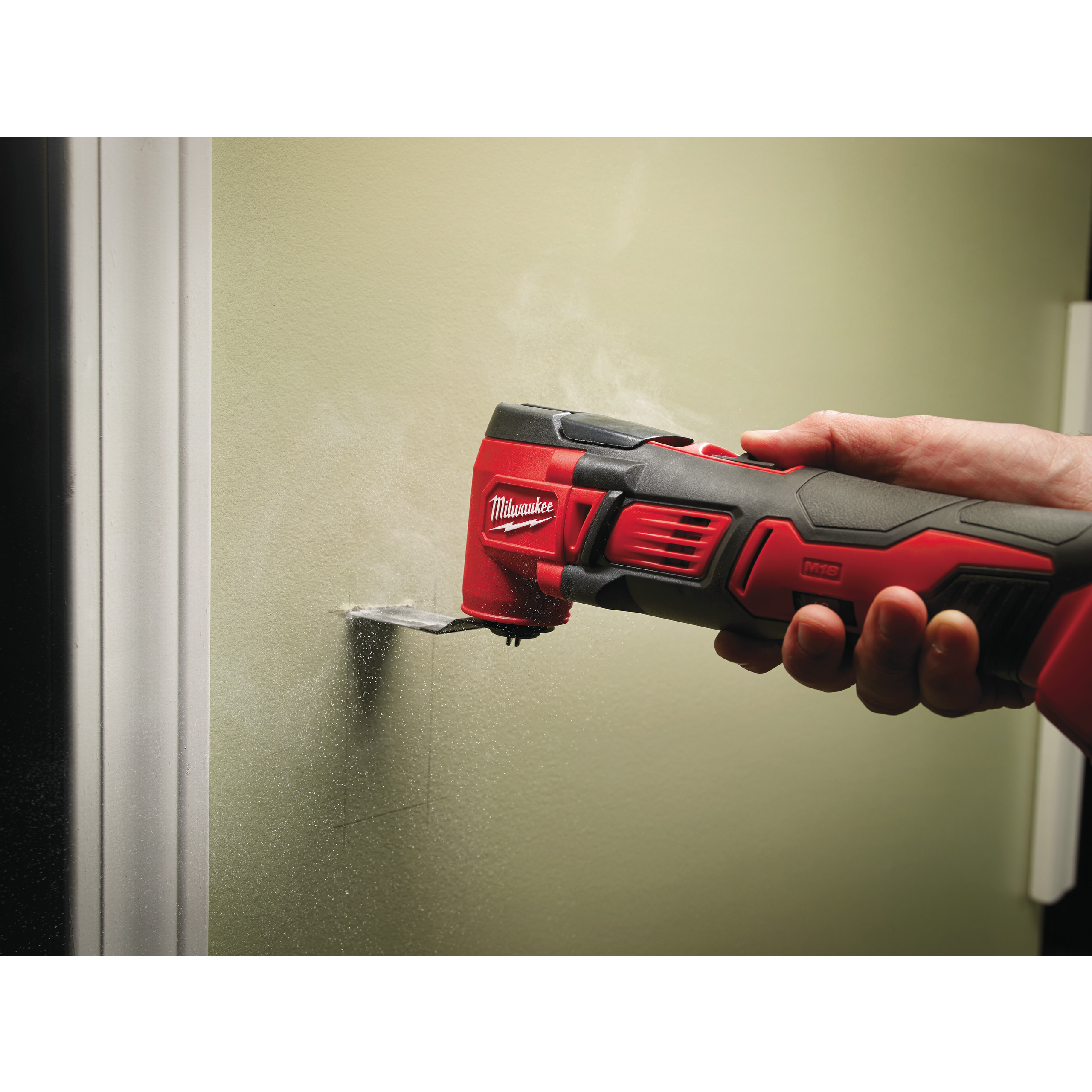 Milwaukee M18Bmt-421C Akku-Multitool