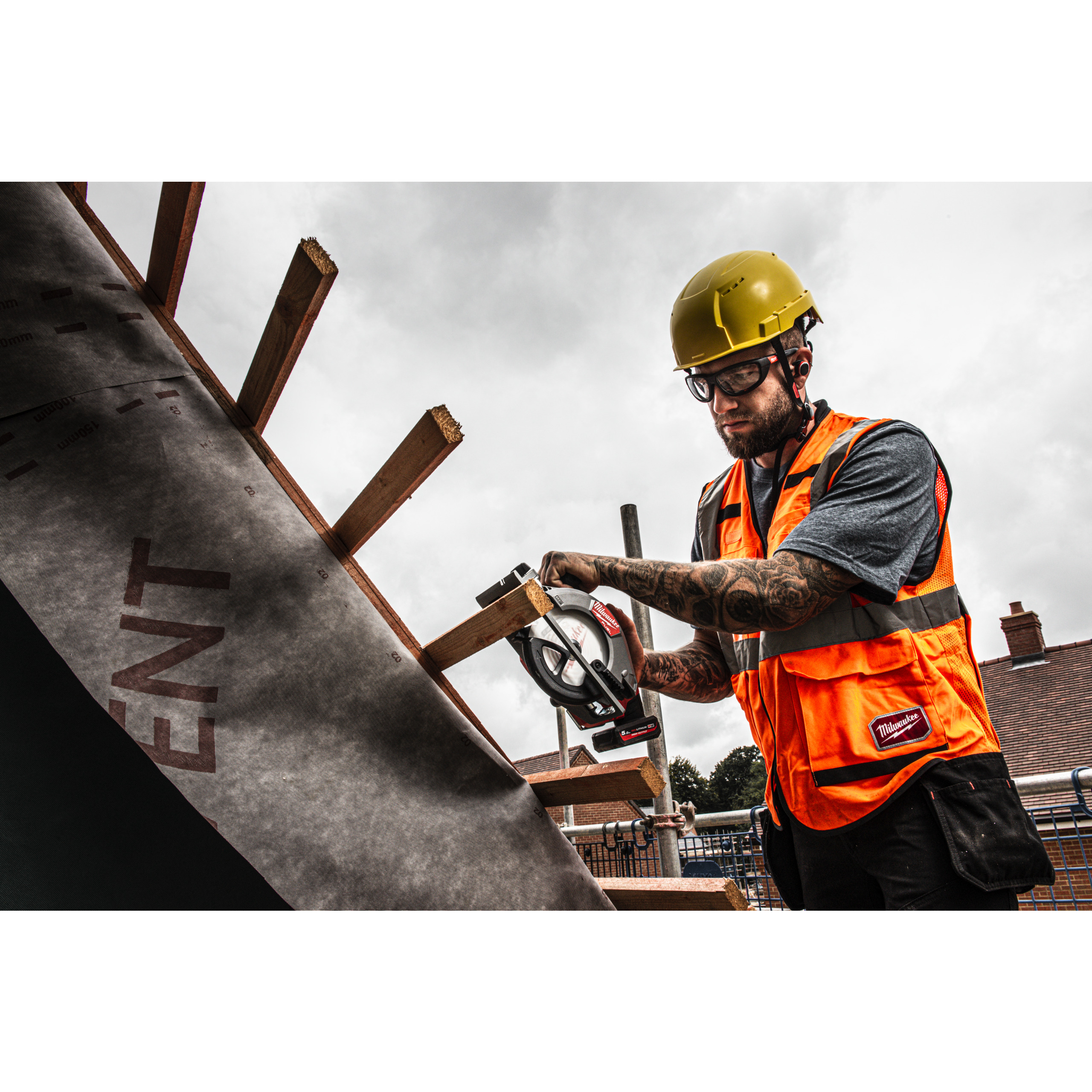 Milwaukee M12FCS442-0 Akku-Kreissäge