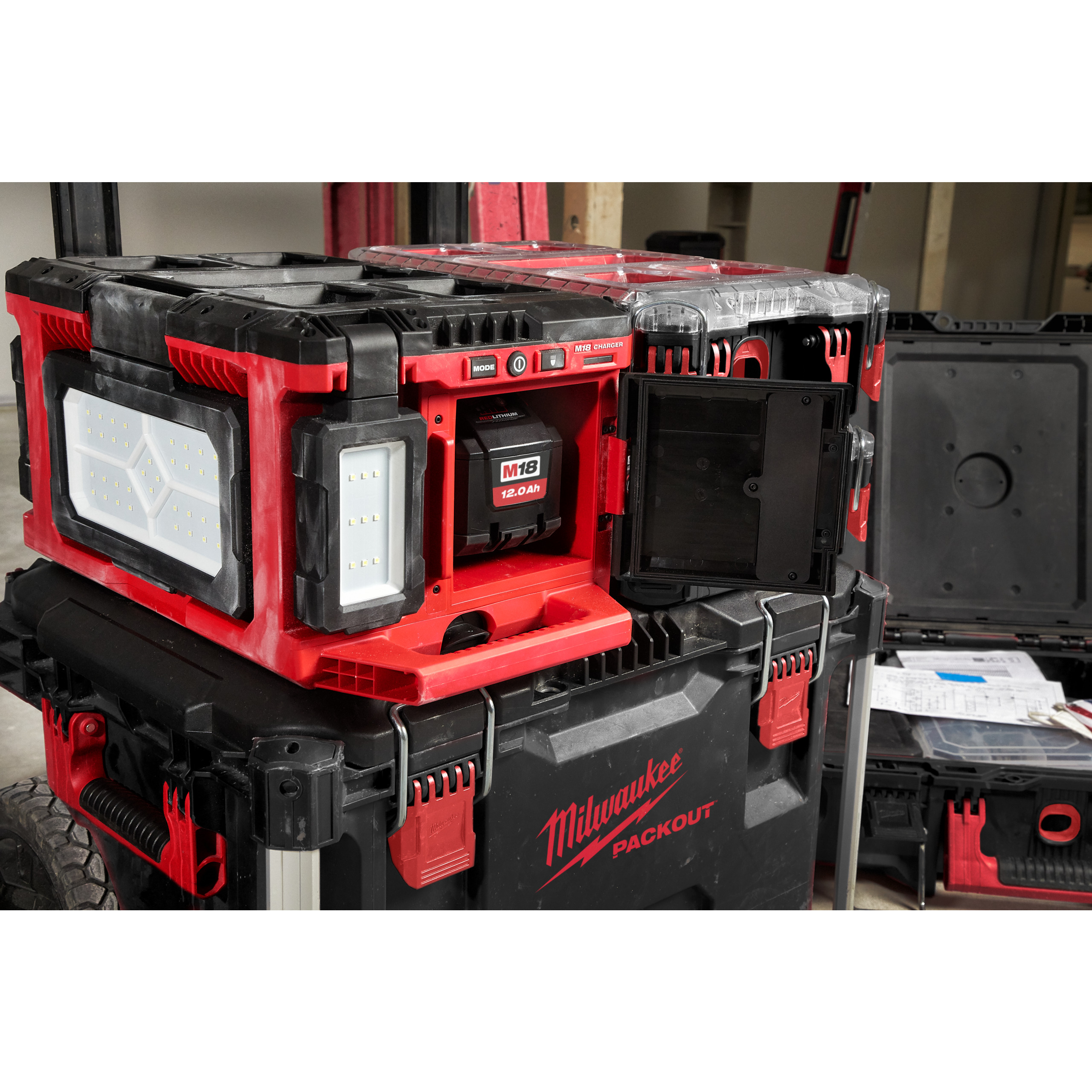 Milwaukee M18POALC-0 Akku-Packout-Leuchte